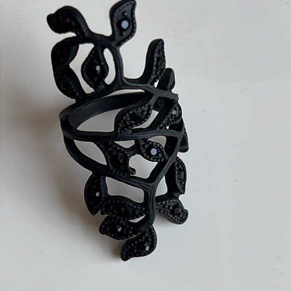 Designer Black Crystal Floral Ivy Finger Crawler Wrap Ring - Picture 9 of 10